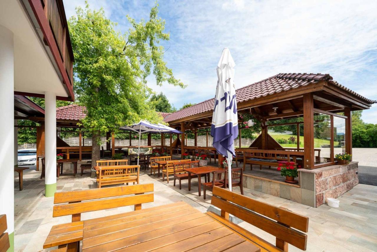 Gasthaus Hotel Beim Erich Oberhofen am Irrsee Экстерьер фото